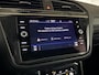 Volkswagen Tiguan 1.5 TSI R-Line Black Style Pano H/K NAP