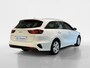 Kia Ceed Sportswagon 1.0 T-GDi DynamicLine | Apple Carplay / Android Auto | Navi | Licht + Regensensor | Parkeersensoren + Camera Achter | Cruise Control | 16”Lichtmetalen Velgen