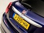 Fiat 500X 1.0 Lounge Sport (APPLE CARPLAY, NAVIGATIE, CLIMATE, CAMERA, LEDER, KEYLESS, SPORTSTOELEN, TREKHAAK, GETINT GLAS, LED KOPLAMPEN, NIEUWSTAAT)