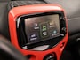 Citroën C1 1.0 VTi Deluxe Sport Automaat (APPLE CARPLAY, ELEKTRISCH VOUWDAK, LEDER, CAMERA, SCHERM, STOELVERWARMING, GETINT GLAS, LM VELGEN, PARKEERSENSOREN, CRUISE, NIEUWE APK, NIEUWSTAAT)