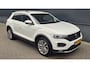 Volkswagen T-Roc 1.5 TSI Sport BnsR*LED*Camera*Virtual*Acc*Blind-spot*Clima*18inc