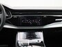 Audi Q7 60 TFSI e quattro Pro Line S Competition l Adaptive cruise control l Geheugenfunctie voorstoelen l Bang & Olufsen Premium 3D l Automatische airconditioning l Elektr. voorstoelen geheugen l Stoelverwarming voor en achter l Glazen panoramadak l HD-matrix l Adaptive air suspension sport l Elektrisch verstelbaar stuur l Uitgebreide voorverwarming + ventilatie l Vierwielbesturing l Elektrisch sluithulp portieren l Apple Carplay / Android Auto l Omgevingscamera's l Head-up display l Comfortsleutel, diefstalalarm l Lichtpakket plus ambient light l Trekhaak