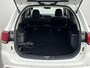 Mitsubishi Outlander 2.4 PHEV Automaat Intense / 1500 kg trekgewicht / Plug-in / Keyless / Apple carplay & Android auto / Climate control / Cruise control