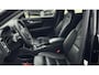 Volvo XC40 Plug-in Hybrid T4 Inscription | Trekhaak | Adaptieve Cruise Control | Lederen bekleding | Achteruitrijcamera | Navigatie | Stoel- en stuurverwarming | Draadloze telefoonlader | Parkeersensoren voor + achter | Apple Carplay / Android Auto | Getint glas | Dode hoek detectie BLIS |