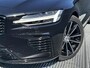 Volvo V60 2.0 T6 Plug-in hybrid AWD Plus Dark Automaat, Panorama dak, Harman-Kardon premium audio, Elektr.. verstelbare voorstoelen, Stoelverwarming V+A, Parkeer verwarming