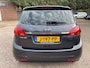 Kia Venga 1.6 CVVT ExecutiveLine Automaat 71.200 Kilometer - Airco ecc - Cruise - Navi/camera - Bluetooth - Stoel/stuurverwarming