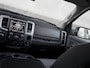 Dodge Ram 1500 5.7 V8 Classic Night 4x4 Crew Cab |Keyless Entry |6 zitplaatsen |Apple Carplay |Stoelverwarming | Schuif-Kantel dak |