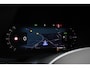 Volvo V60 T6 Plug-in hybrid AWD Ultra Dark | Geventileerde stoelen | Bowers & Wilkins | Extra getint glas | 19 inch lichtmetalen velgen | 360 graden camera | Stoel- / stuurwielverwarming | Achterbank verwarmd