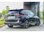 BMW X5 45e xDrive 394pk High Executive |dealer onderhouden|1e eigenaar|M-pakket|schuif/kantel dak|Harman&Kardon|diamond poke|Laser LED|achter-as meesturend|luxe lederen stoelen|360 camera|elek. trekhaak|