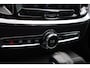 Volvo V60 2.0 T6 Recharge AWD R-Design | Long Range | Panoramadak | Achteruitrijcamera | Keyless | Stoel- en stuurverwarming | Elektrische stoelverstelling | Navigatie | Apple Carplay / Android Auto |