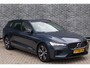 Volvo V60 2.0 T6 Recharge AWD R-Design | Long Range | Panoramadak | Achteruitrijcamera | Keyless | Stoel- en stuurverwarming | Elektrische stoelverstelling | Navigatie | Apple Carplay / Android Auto |