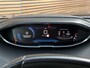 Peugeot 3008 1.2 PureTech Active Pack Business Navi / Carplay / Camera / Clima / LED / All season banden