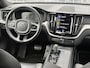 Volvo XC60 2.0 B4 R-Design | Panoramadak | Adaptive cruise control | Harman Kardon audio | Lederen sportstoelen | Stoel- en stuurwielverwarming | LED koplampen | Elektrische stoelverstelling |
