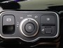 Mercedes-Benz A-klasse 180 AMG Line / Stoelverwarming / Achteruitrijcamera / Panorama-schuifdak / Night-Pakket /