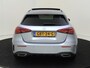 Mercedes-Benz A-klasse 180 AMG Line / Stoelverwarming / Achteruitrijcamera / Panorama-schuifdak / Night-Pakket /