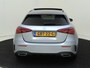 Mercedes-Benz A-klasse 180 AMG Line / Stoelverwarming / Achteruitrijcamera / Panorama-schuifdak /