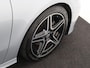 Mercedes-Benz A-klasse 180 AMG Line / Stoelverwarming / Achteruitrijcamera / Panorama-schuifdak /