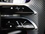 Mercedes-Benz A-klasse 180 AMG Line / Stoelverwarming / Achteruitrijcamera / Panorama-schuifdak / Night-Pakket /