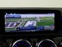 Mercedes-Benz A-klasse 180 AMG Line / Stoelverwarming / Achteruitrijcamera / Panorama-schuifdak / Night-Pakket /
