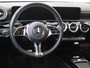 Mercedes-Benz A-klasse 180 Star Edition Luxury-Line / Stoelverwarming / Achteruitrijcamera / Smartphone-Intergratie / Dodehoek-Assistentie / Sfeerverlichting / Distronic /