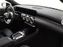 Mercedes-Benz A-klasse 180 Star Edition Luxury-Line / Stoelverwarming / Achteruitrijcamera / Smartphone-Intergratie / Dodehoek-Assistentie / Sfeerverlichting / Distronic /