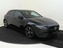 Mercedes-Benz A-klasse 180 Star Edition Luxury-Line / Stoelverwarming / Achteruitrijcamera / Smartphone-Intergratie / Dodehoek-Assistentie / Sfeerverlichting / Distronic /