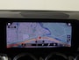Mercedes-Benz GLB 200 Business Solution / Stoelverwarming / Achteruitrijcamera / Panorama-schuifdak /