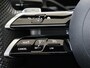 Mercedes-Benz C-klasse 300 e AMG Line / Stoelverwarming / Achteruitrijcamera / Panorama-schuifdak / Night-Pakket /