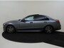 Mercedes-Benz C-klasse 300 e AMG Line / Stoelverwarming / Achteruitrijcamera / Panorama-schuifdak / Night-Pakket /