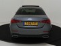 Mercedes-Benz C-klasse 300 e AMG Line / Stoelverwarming / Achteruitrijcamera / Panorama-schuifdak / Night-Pakket /