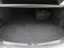 Mercedes-Benz C-klasse 300 e AMG Line / Stoelverwarming / Achteruitrijcamera / Panorama-schuifdak / Night-Pakket /