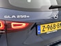 Mercedes-Benz GLA GLA 250e Automaat Luxury Line | Panoramadak | LED | Stoelverwarming | Camera | Parktronic | Spiegelpakket | Zitcomfortpakket | Licht en Zichtpakket