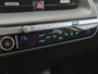 Hyundai Ioniq 5 Lounge 73kWh Automaat / SOH 100 % / HUD / Apple Carplay Android Auto / Trekgewicht 1600 kg / Rondomzicht camera / Stuur-, Stoel en Achterbankverwarming / Adaptief CC / Bose Audio Systeem / Stoelventilatie / Elektrische achterklep /