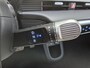 Hyundai Ioniq 5 Lounge 73kWh Automaat / SOH 100 % / HUD / Apple Carplay Android Auto / Trekgewicht 1600 kg / Rondomzicht camera / Stuur-, Stoel en Achterbankverwarming / Adaptief CC / Bose Audio Systeem / Stoelventilatie / Elektrische achterklep /