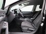 Volkswagen Golf 1.5 eHybrid Life Edition | Automaat | Navigatie | Draadloze Apple carplay | Climate control | Stuur- en Stoelverwarming | Achteruitrij Camera | Park Assist |