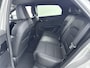 MG 4 MG4 Electric Luxury 64 kWh 204PK | Navigatie | Half-Lederen Bekleding | 360 Graden Camera | Apple CarPlay & Android Auto