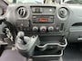Opel Movano 2.3 CDTI BiTurbo L1H2 Airco Cruise controle Kastinrichting Achteruitrijcamera 2-Persoons Schuifdeur Zijruit rechts Euro 6 Bpm vrij !!1e eigenaar Dealer onderhouden