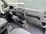 Opel Movano 2.3 CDTI BiTurbo L1H2 Airco Cruise controle Kastinrichting Achteruitrijcamera 2-Persoons Schuifdeur Zijruit rechts Euro 6 Bpm vrij !!1e eigenaar Dealer onderhouden