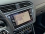 Volkswagen Tiguan 1.5 TSI AUT7 3X R-LINE + NW-MODEL PANODAK NAVI DIGI-DASH PARK-ASSIST LED LMV PDC