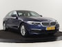 BMW 5-Serie 530e iPerformance | Leder | Stoelverwarming | Sfeerverlichting | Full LED | Navigatie | Parkeerhulp | Sportstoelen | Cruise control | PHEV | Plug In
