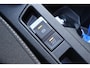 Volkswagen T-Roc 1.0 Style TSI 115pk | Virtual | Pano | Sensoren | LED | Adaptive | Climate | Navi | Carplay |