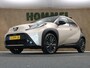 Toyota Aygo X 1.0 VVT-i MT Premium - ORIGINEEL NEDERLANDSE AUTO - CARBIO DAK - PARKEERSENSOREN VOOR EN ACHTER - DRAADLOZE APPLE CARPLAY/ANDROID AUTO - DRAADLOZE TELEFOONLADER - VOORSTOELEN VERWARMD - NAVIGATIE