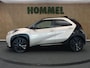 Toyota Aygo X 1.0 VVT-i MT Premium Cabrio - ORIGINEEL NEDERLANDSE AUTO - CARBIO DAK - PARKEERSENSOREN VOOR EN ACHTER - DRAADLOZE APPLE CARPLAY/ANDROID AUTO - DRAADLOZE TELEFOONLADER - VOORSTOELEN VERWARMD - NAVIGATIE