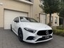 Mercedes-Benz A-klasse 180 AMG Aut Panoramadak Nightpakket Widescreen SfeerVerlichting Keyless SportLeder Led Camera Pdc