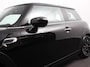MINI One Mini 1.5 Automaat Blackyard | Parkeer sensoren | Airco | Verwarmbare voorstoelen | Lichtmetalen velgen 16" black