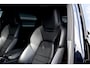 Porsche Cayenne Coupé 3.0 E-Hybrid 462pk | Panoramadak | Sport Chrono | 360 Camera | 21'' Wielen | Luchtvering | Stuurverwarming |  Stoel + Achterbankverwarming | LED Achterlichten donker |