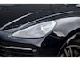Porsche Cayenne Coupé 3.0 E-Hybrid 462pk | Panoramadak | Sport Chrono | 360 Camera | 21'' Wielen | Luchtvering | Stuurverwarming |  Stoel + Achterbankverwarming | LED Achterlichten donker |