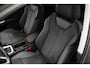 Audi Q3 45 TFSI e Advanced edition | Achteruitrijcamera | Stoelverwarming | Adaptieve Cruise Control | Leer / Alcantara | Navigatie Plus |