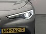 Alfa Romeo Stelvio First Edition 280 pk Automaat | Navigatie | Achteruitrijcamera | Lederen Bekleding | Voorstoelen Verwarmd | Bi-Xenon Koplampen | Keyless Entry/Start | Dodehoek Detectie | Premium Audio | 20" Lichtmetalen Velgen | Apple Carplay/Android Auto |
