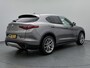 Alfa Romeo Stelvio First Edition 280 pk Automaat | Navigatie | Achteruitrijcamera | Lederen Bekleding | Voorstoelen Verwarmd | Bi-Xenon Koplampen | Keyless Entry/Start | Dodehoek Detectie | Premium Audio | 20" Lichtmetalen Velgen | Apple Carplay/Android Auto |